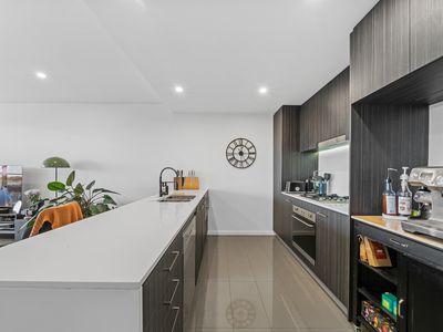 12 / 97 Caddies Boulevard, Rouse Hill