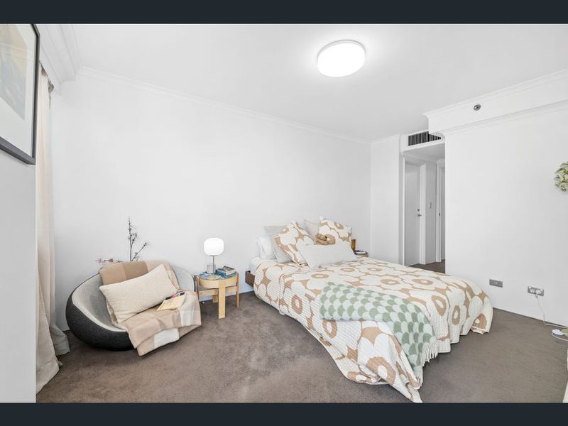 369 / 303-307 Castlereagh Street, Haymarket