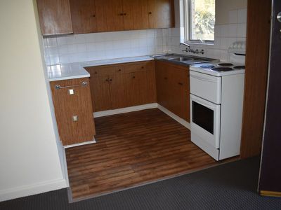 3 / 33 Main Street, Millicent