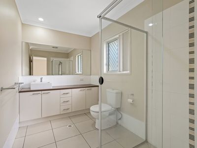 9 Shamrock Court, Chuwar