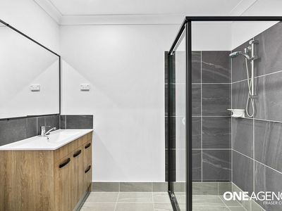 16 Bonavista Way, Eli Waters