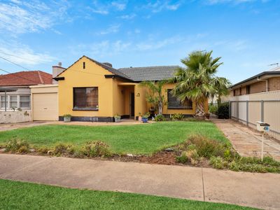 4 Mooltan Avenue, Largs North