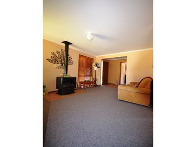 55 Valley Avenue , Mount Beauty
