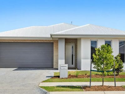 14 Benjamen Crescent, Nirimba
