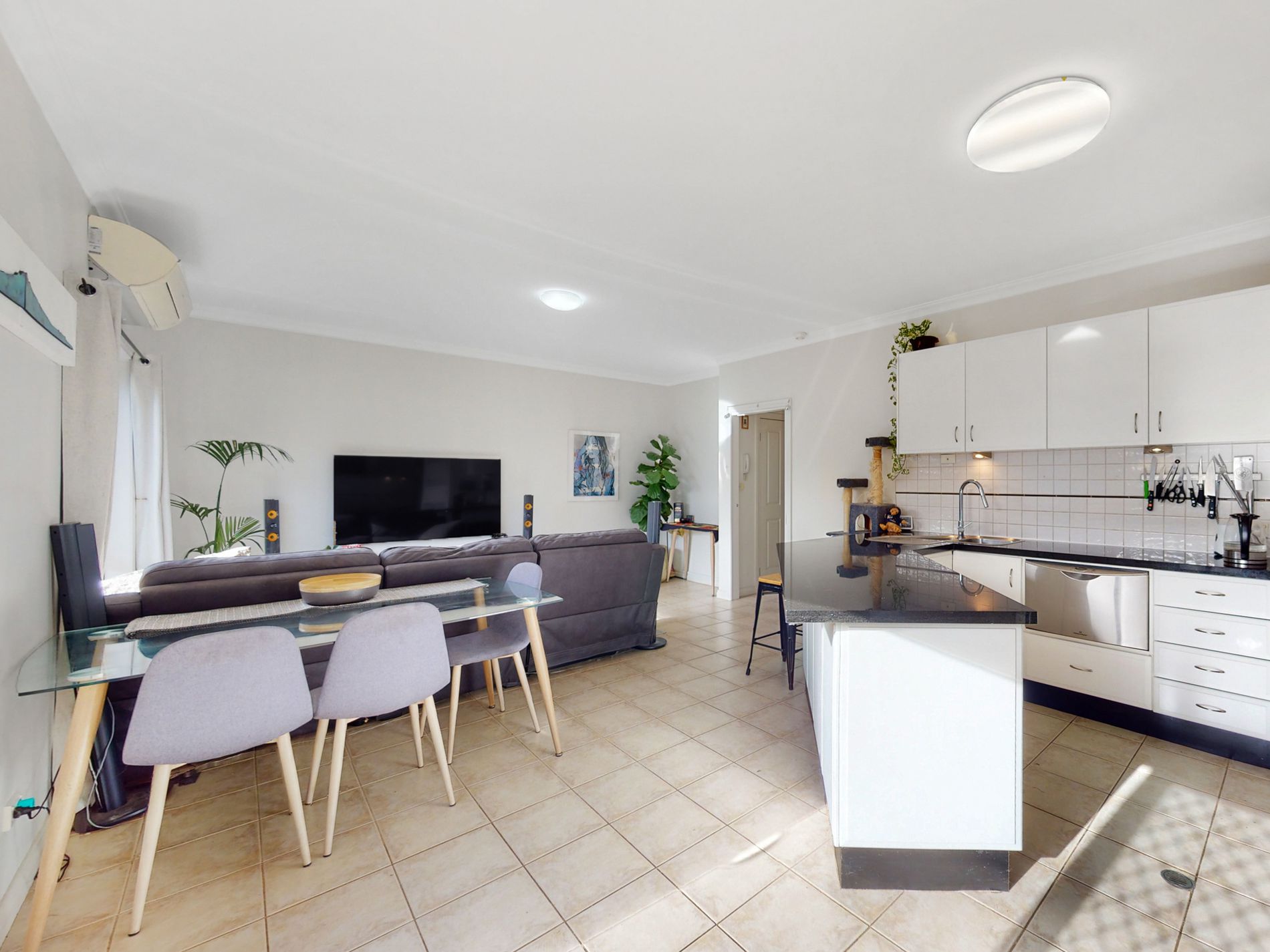 2 / 194 Hyde Street, Yarraville