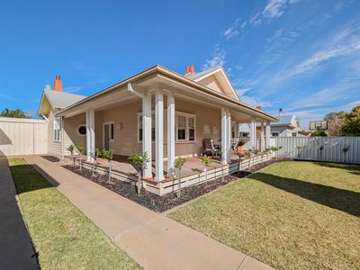 103 McCallum Street, Swan Hill