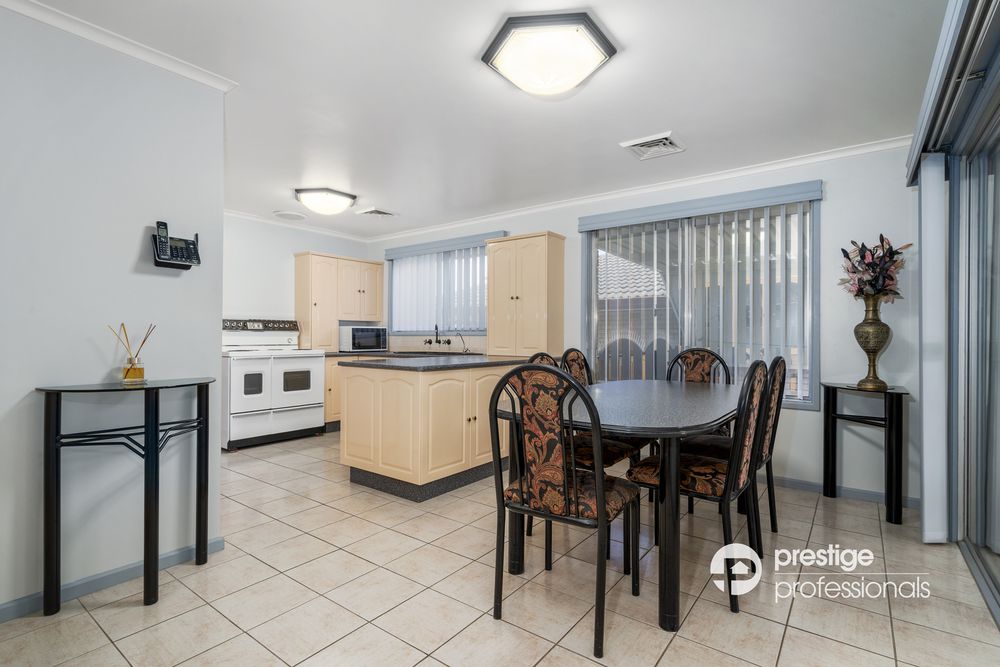 37 Edgecombe Avenue, Moorebank