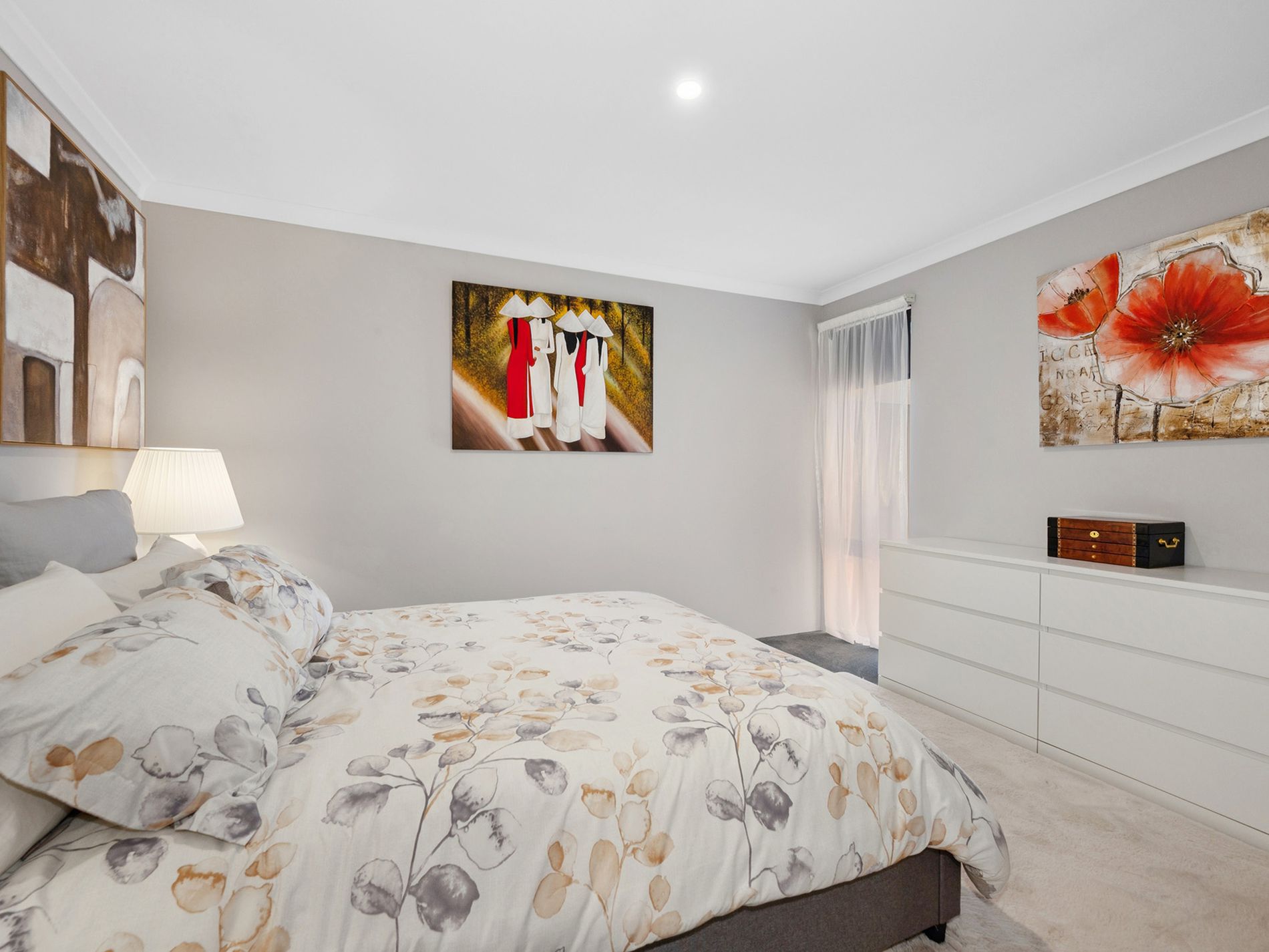 26 Gossan Chase, Piara Waters