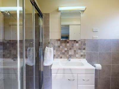 32 Lovett Avenue, Dubbo