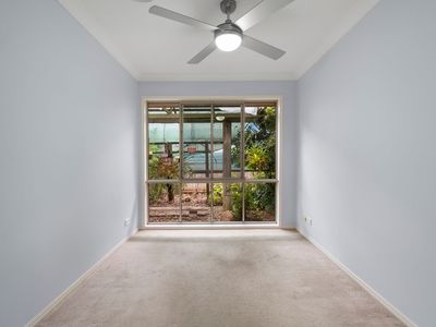 1A Mindona Street, Wishart