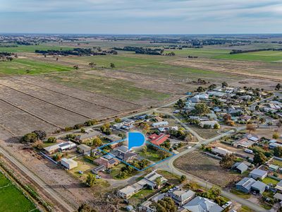9-11 Clare Avenue, Lockington