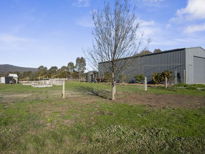 270 Lake Nillahcootie Road, Barjarg
