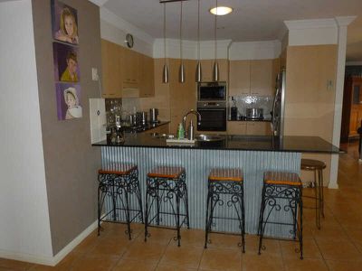 147 The Southern Parkway, Forster