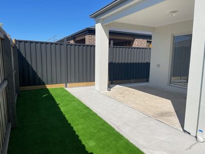 27 Vogue Drive, Wyndham Vale