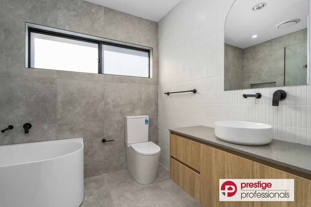 18A Bradshaw Avenue, Moorebank