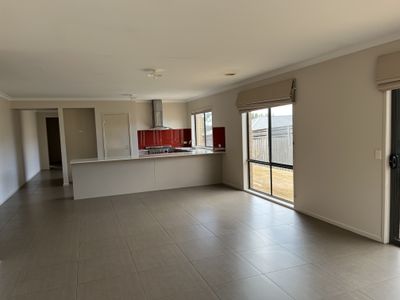 2 Beaujolais Place, Waurn Ponds