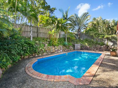 91 Passerine Dr, Rochedale South