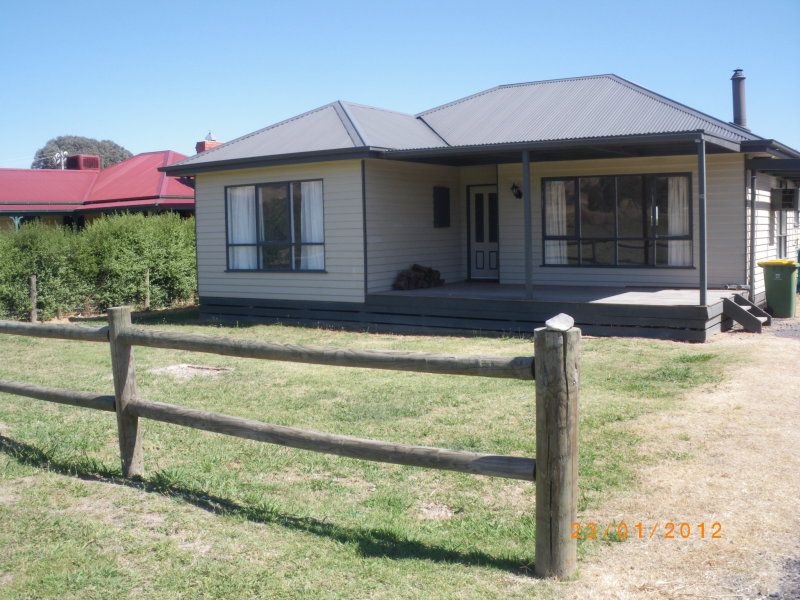 60 Main Street, Maindample