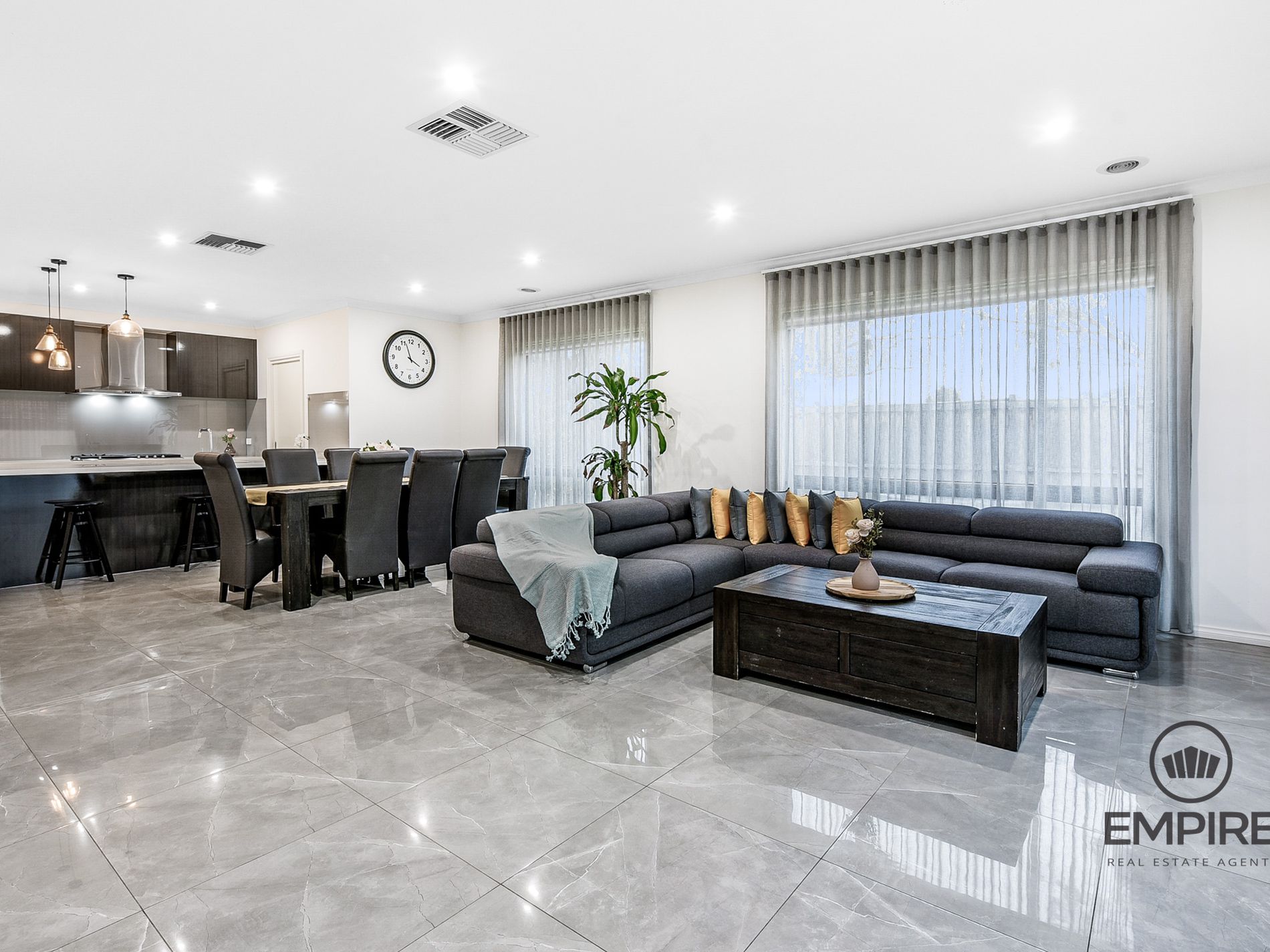 1 Tara Boulevard, Officer Empire Real Estate Agents