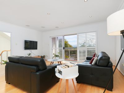 38 Wilfred Barrett Drive, The Entrance North