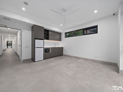 1-28 / 10 Belinda Place, Mays Hill