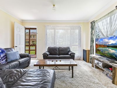 10 Lakewood Grove, Burrill Lake