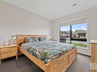 18 Vision Drive, Hampton Park