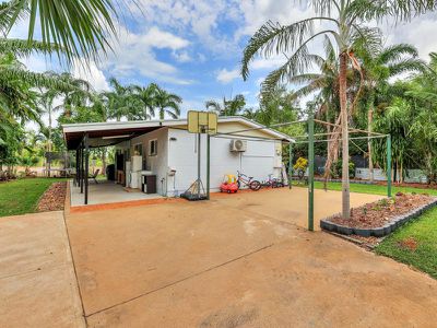 12 Port Mar St, Moulden
