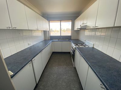 10 / 5 Mead Drive, Chipping Norton