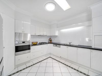 3 Leoni Close, Mooroobool