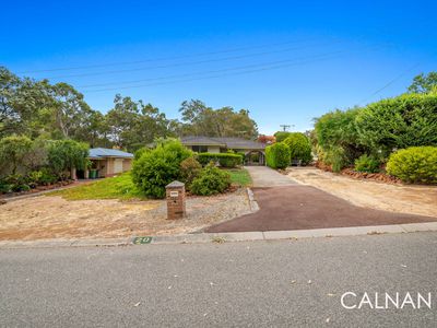 20 Nicholson Crescent, Lesmurdie