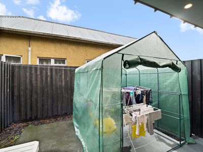 4 Dallas Lane, Caversham