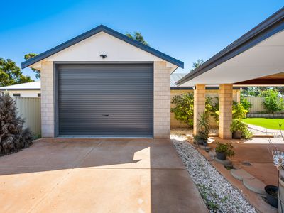 29 Gatacre Drive, Somerville