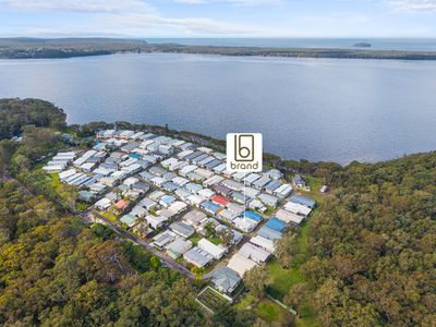 81 / 2 MacLeay Drive, Halekulani