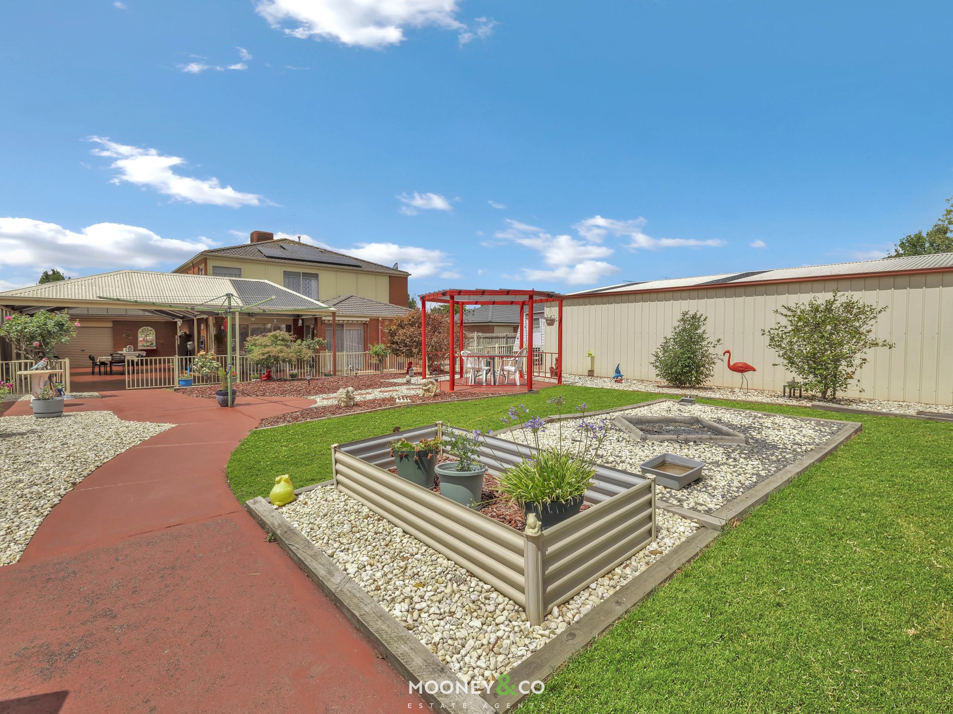 53 Cherryhills Drive, Cranbourne