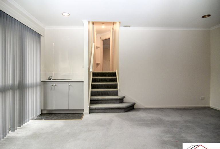 17 Talbot Road, Mount Waverley