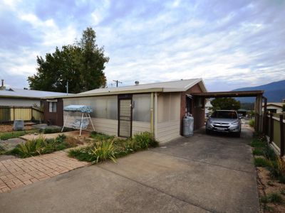 48 Valley Avenue , Mount Beauty