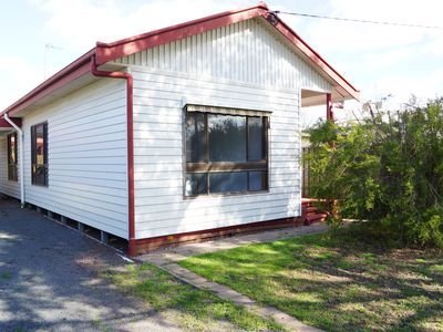 8 John Street, Horsham