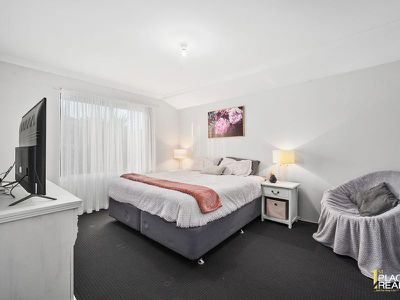 6 Kendale Way, Meadow Springs