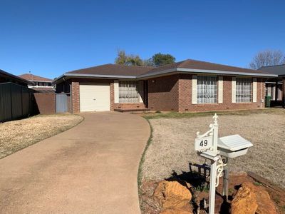 49 Fairview Street, Dubbo