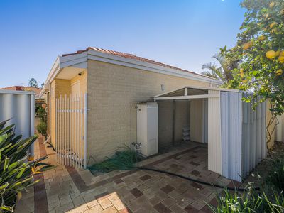 19 Estcourt Road, Redcliffe