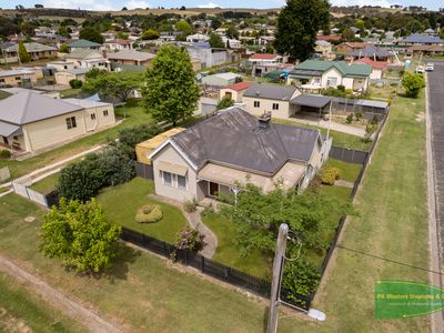 79 Carcoar St, Blayney