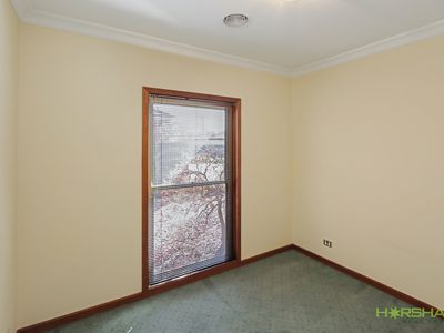 2 / 6 Carroll Street, Horsham