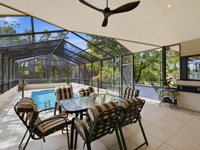 16 Bella Vista Drive, Lake Wyangan
