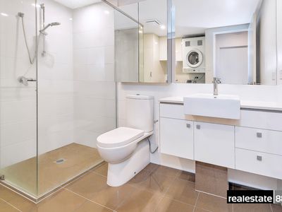 59 / 172 Railway Parade, West Leederville