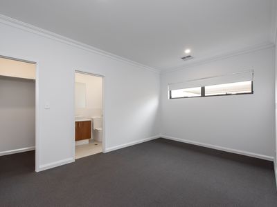 7B Hailsham Rd, Nollamara