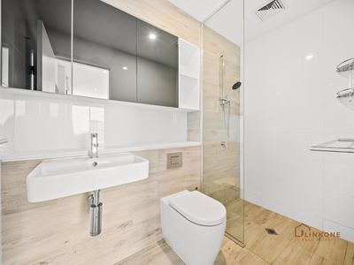 18 / 8 Riversdale Road, Burswood