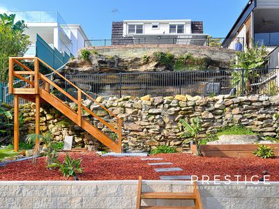 13 Gnarbo Avenue, Carss Park