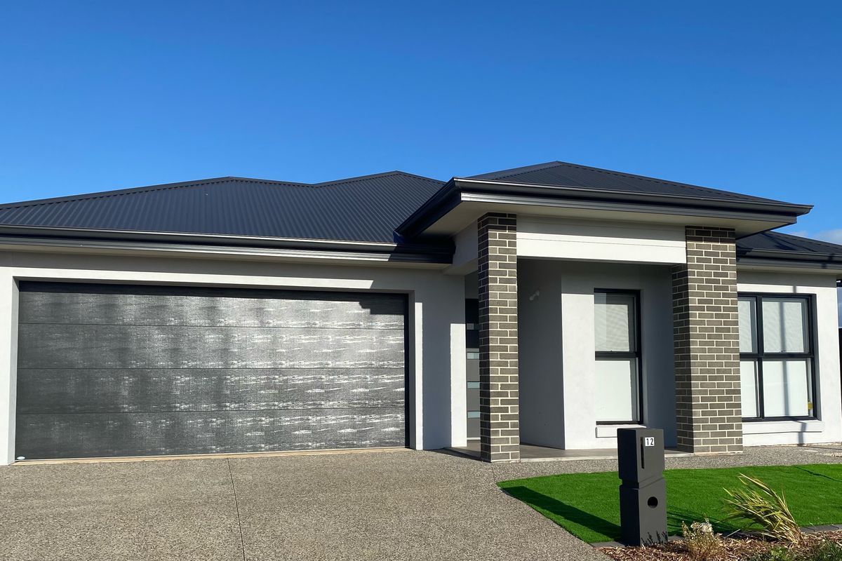 12 Cassetta Street, Angle Vale