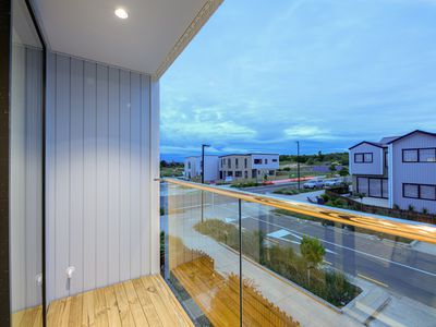 32 Hea Road, Hobsonville